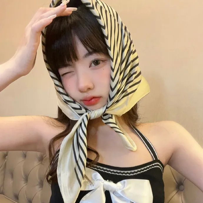自梳女粤语