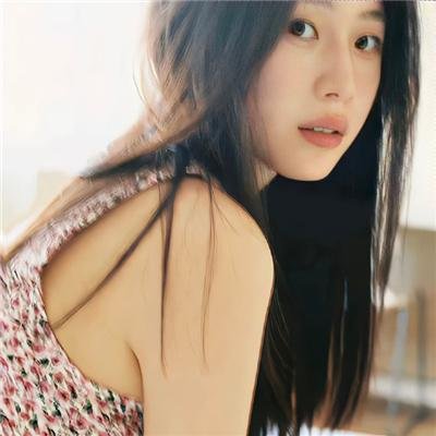 阿扎里